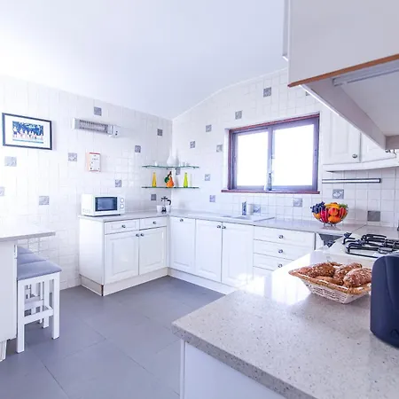Villa Blue Bay - Moradia Familiar Com Piscina Nos Olhos D'água, Albufeira Olhos de Agua (Albufeira)