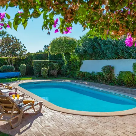Villa Blue Bay - Moradia Familiar Com Piscina Nos Olhos D'agua, Albufeira Olhos de Agua (Albufeira)